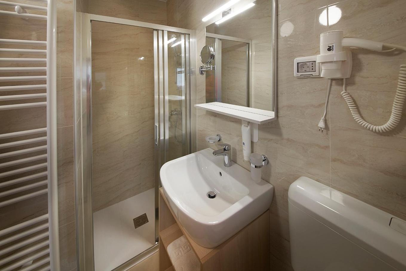 Villa Cedra - Hotel & Resort Adria אנקראן מראה חיצוני תמונה