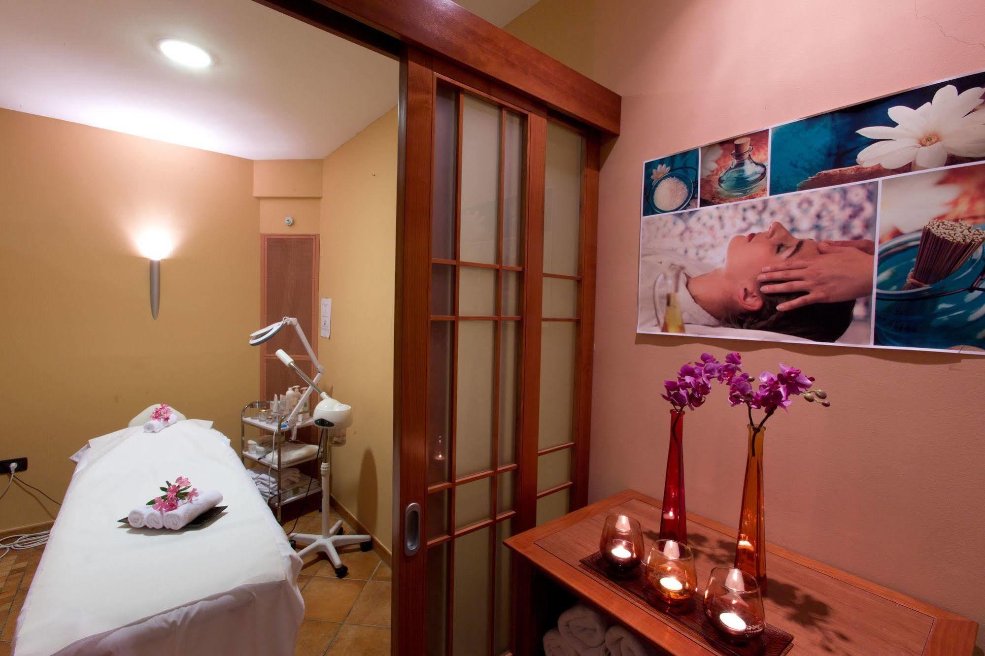 Villa Cedra - Hotel & Resort Adria אנקראן מראה חיצוני תמונה